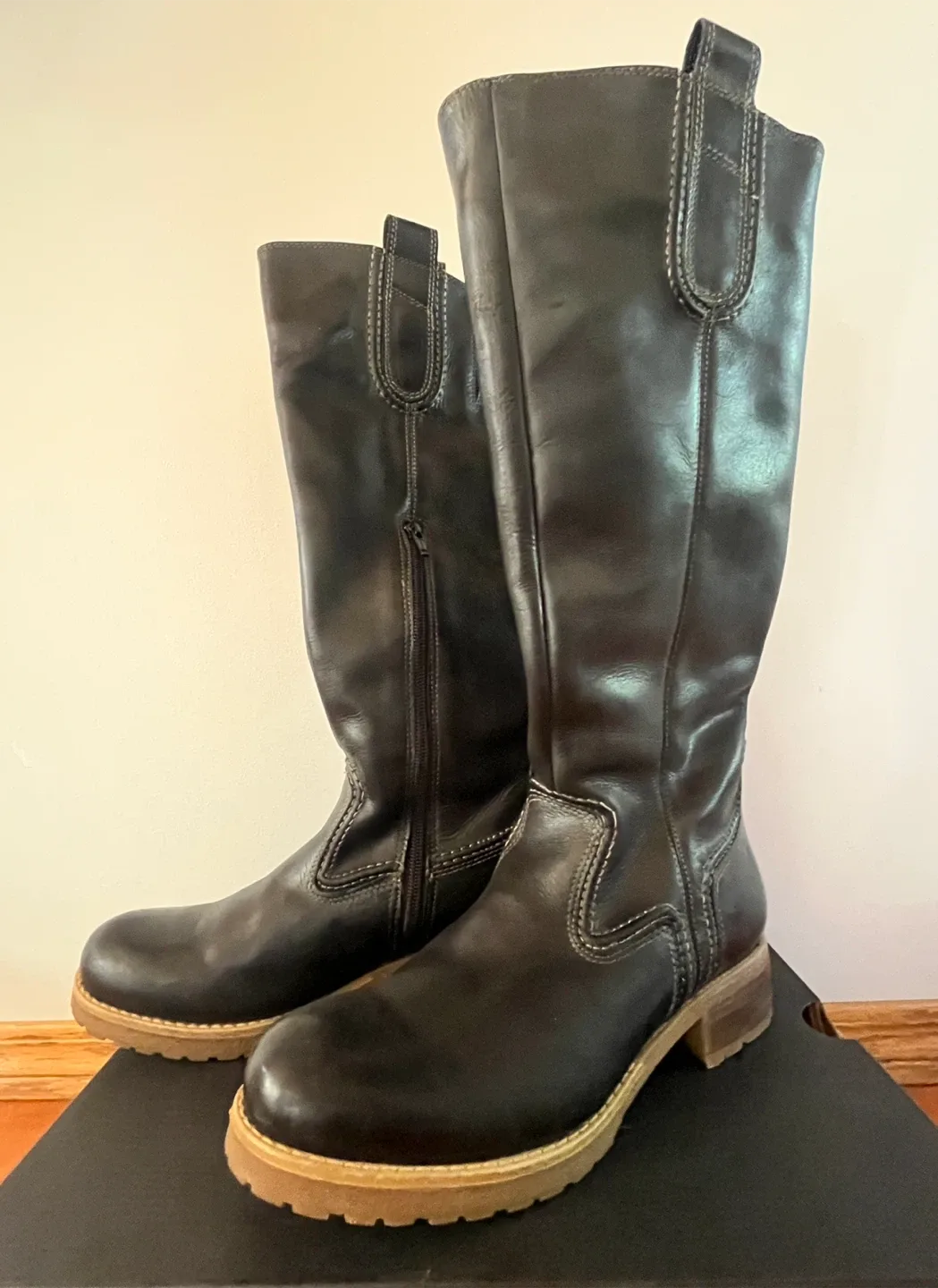 Leather Knee High Boots - Size 39 image indicator(2)