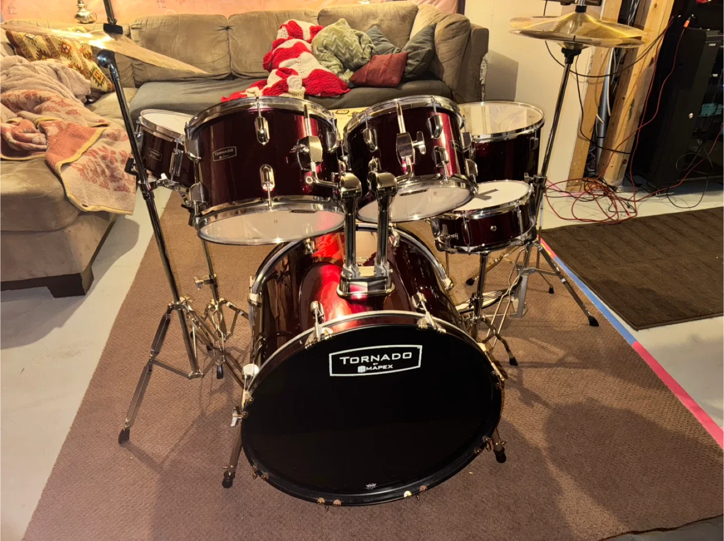Mapex Tornado Drum Set image indicator(2)