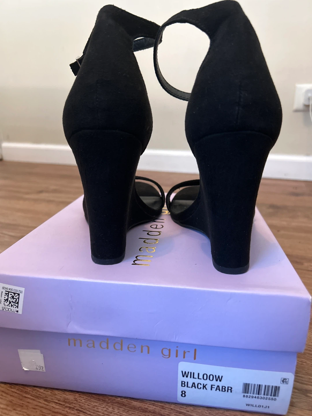 Madden Girl Willow Black Wedge Heels - Size 6 - photo 4