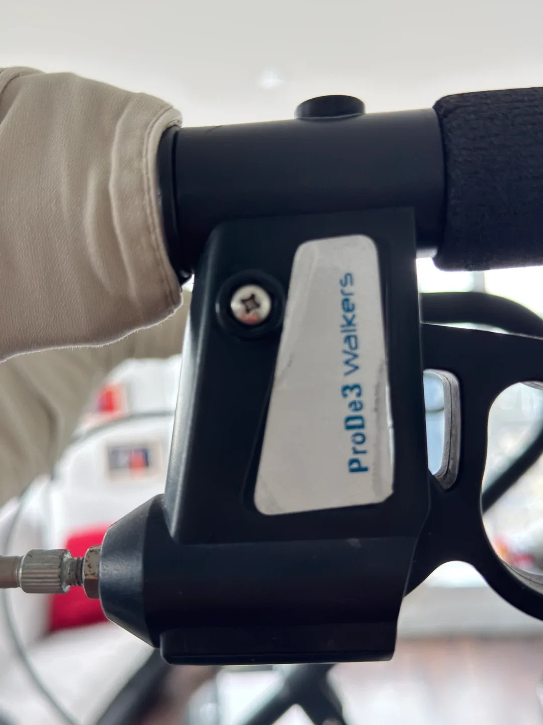 ProDe3 Walkers Aurora 19 Rolling Walker image indicator(5)