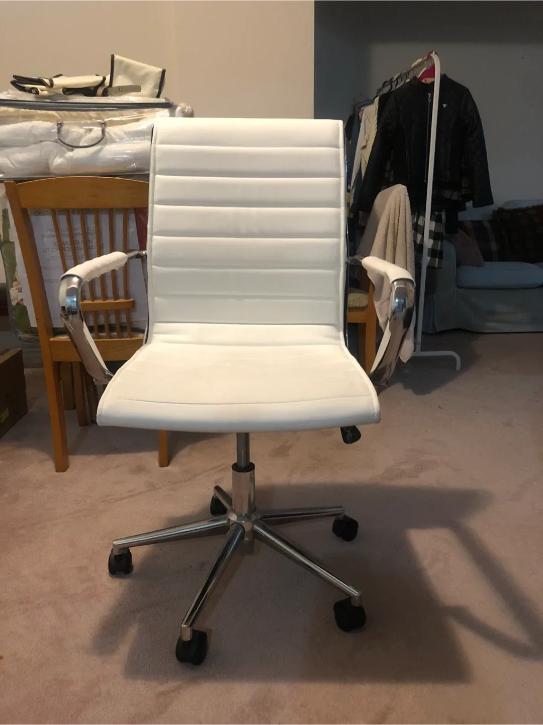 White office chair - Ergonomic Swivel Office Chair thumbnail