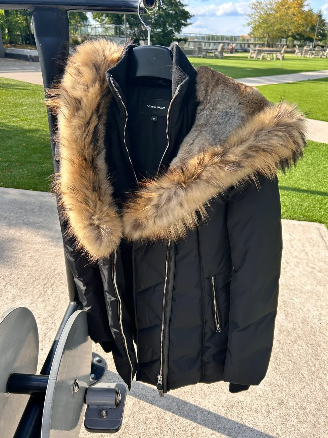 Mackage Montreal Black Down Puffer Jacket - Size S/P image indicator(4)