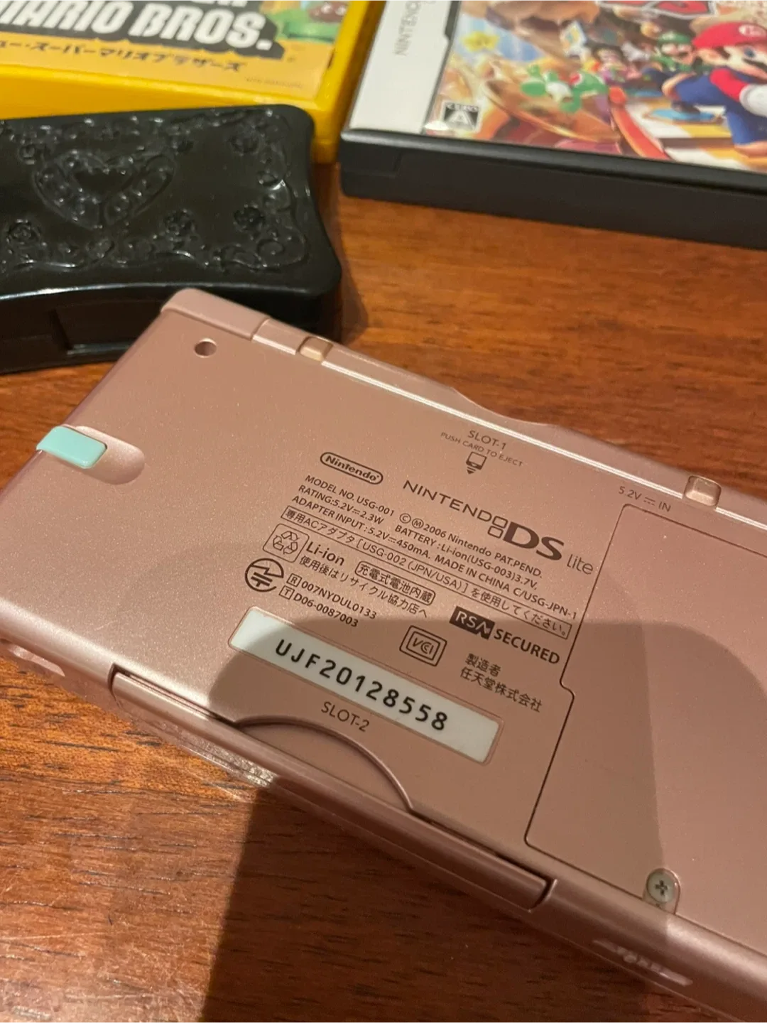 Japanese Nintendo DS Lite - Pink Console with Games image indicator(4)