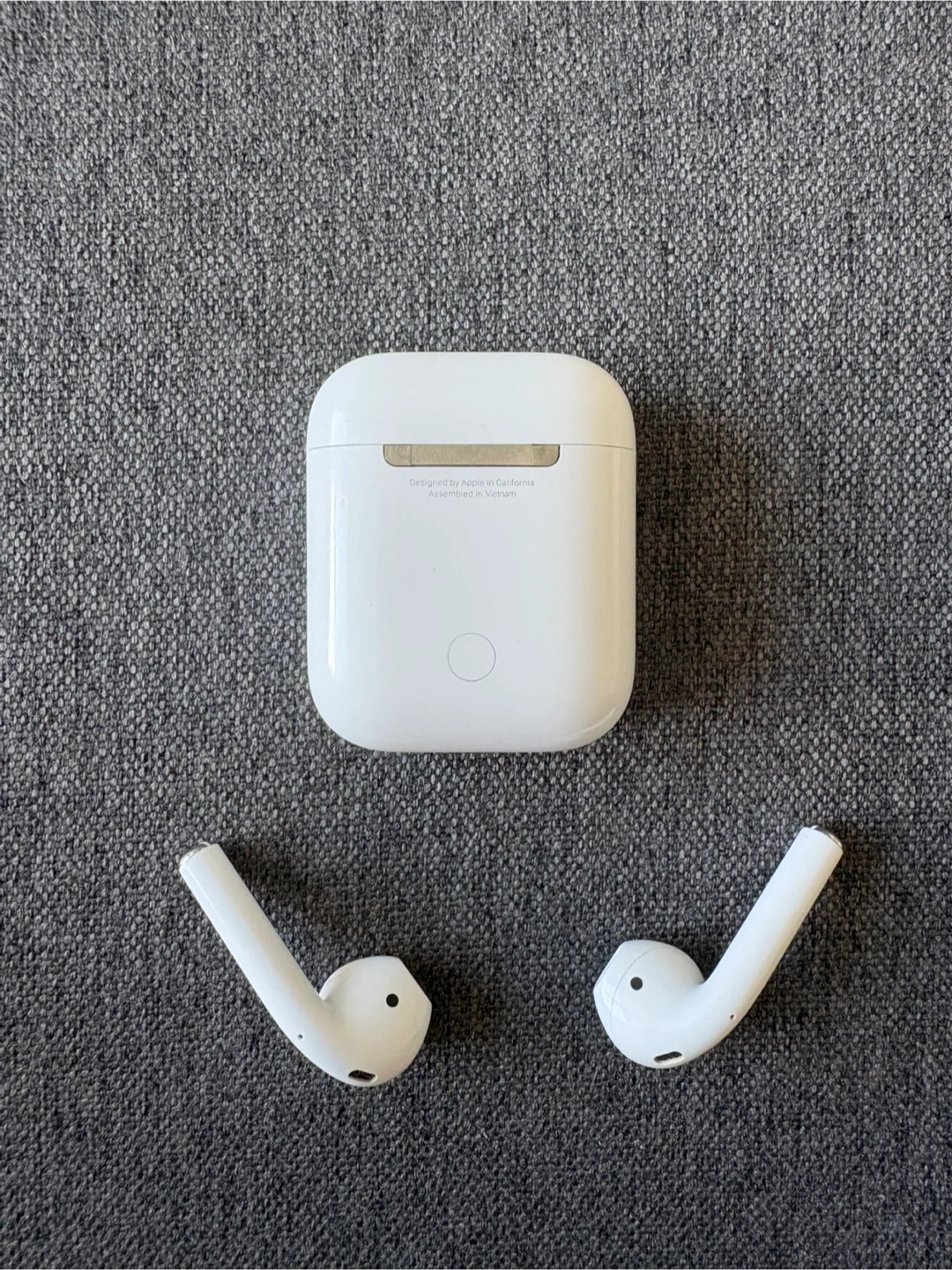 Apple AirPods (2nd generation) - photo 3
