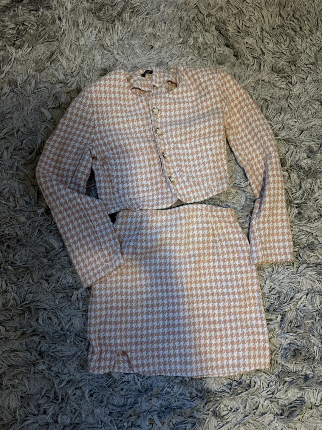 Exclusive Houndstooth Skirt Suit Set thumbnail