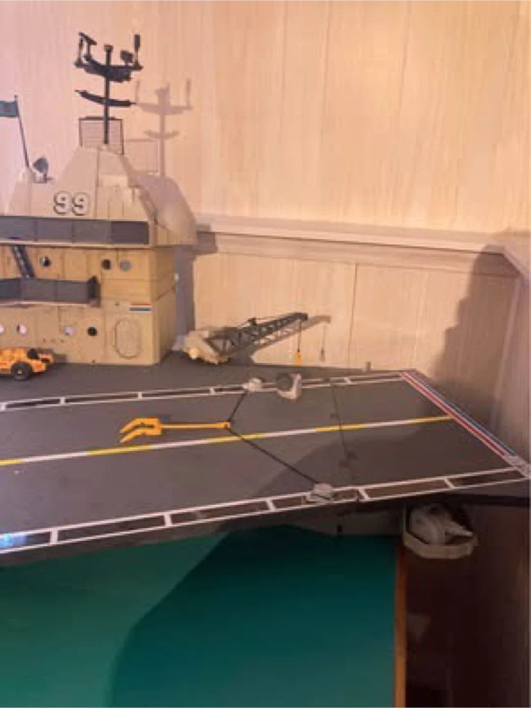 Vintage GI Joe 1985 USS Flag playset image indicator(2)