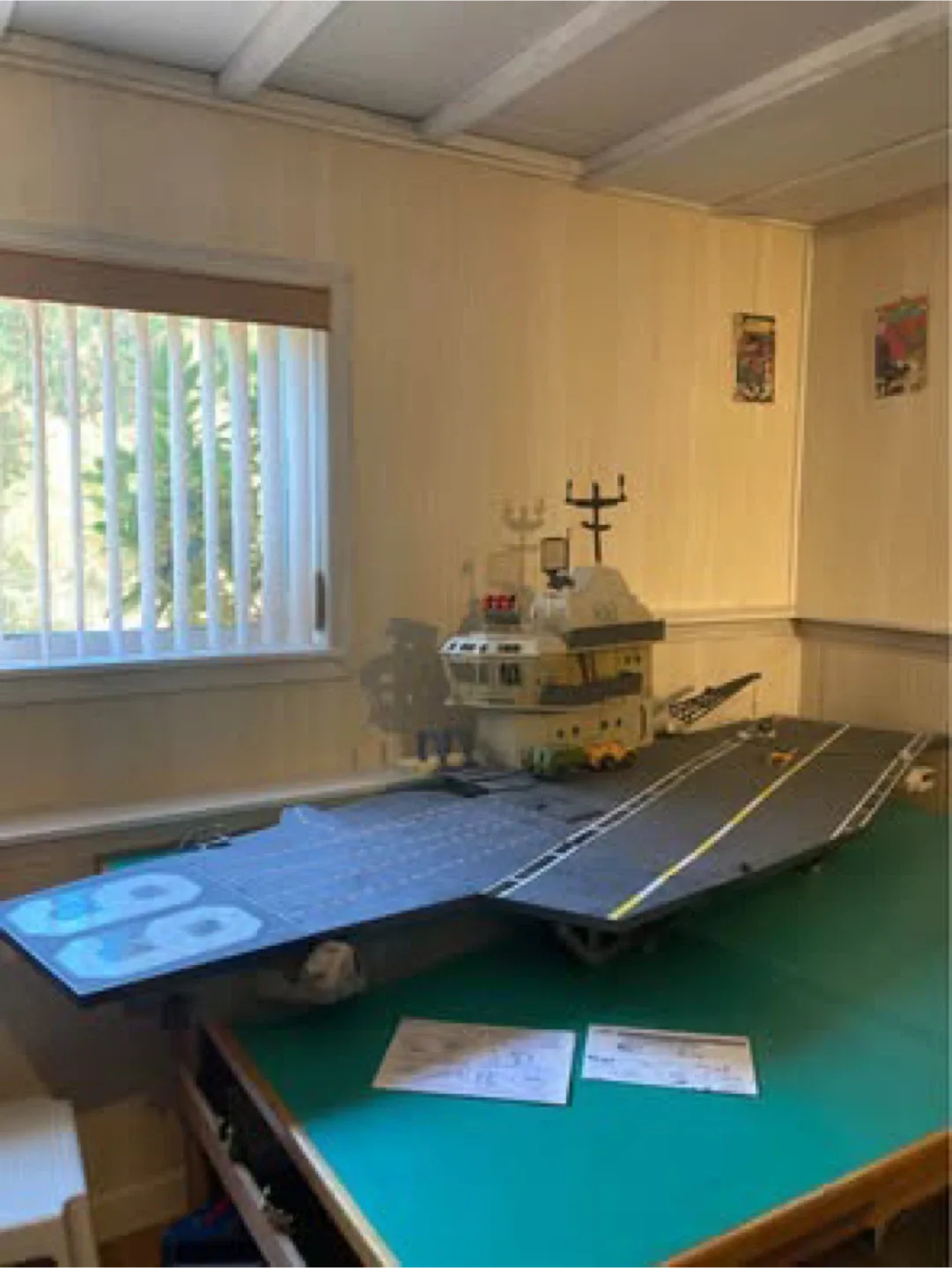 Vintage GI Joe 1985 USS Flag playset image indicator(5)