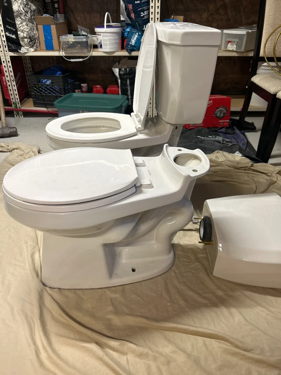 Contrac Toilets - Good Condition image indicator(3)