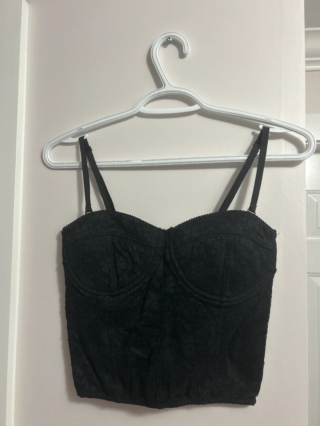 Suzy Shier Black Lace Bustier Top