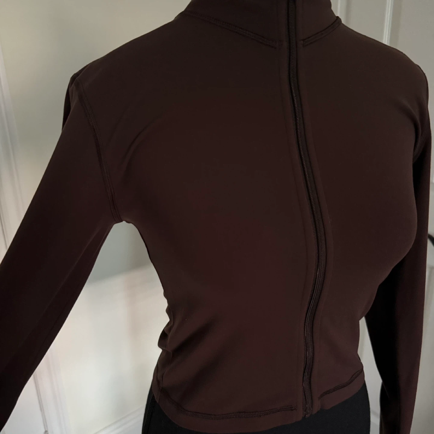 ARITZIA TNA zip-up