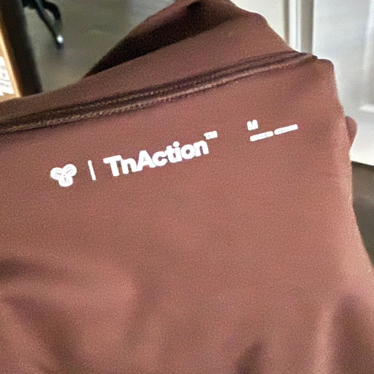 ARITZIA TNA zip-up image indicator(3)