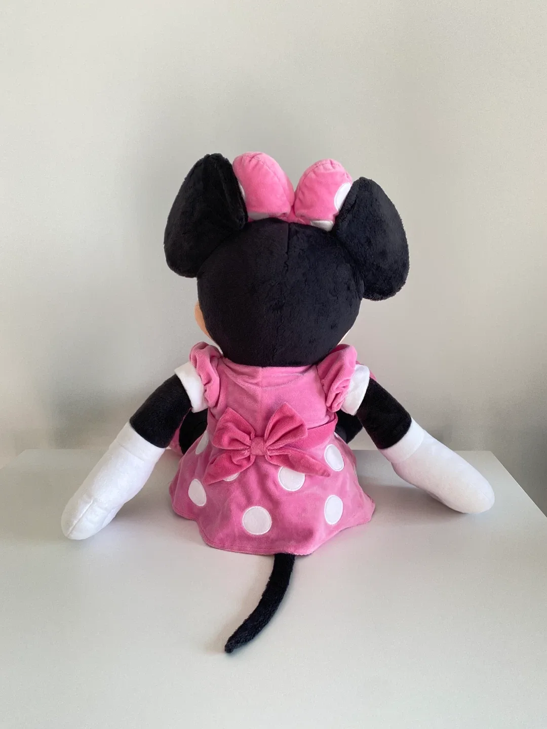 Rare 2015 Disney Collectible image indicator(4)