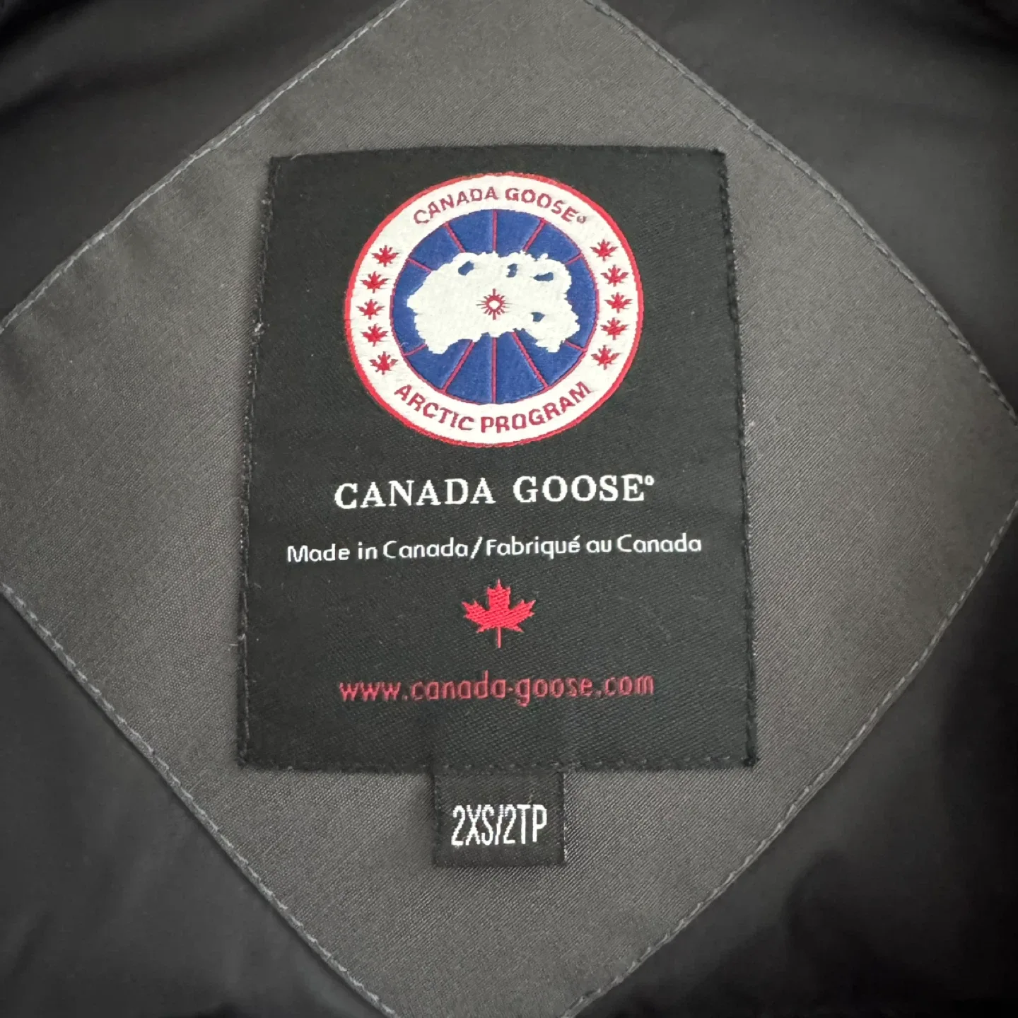 Mens Canada Goose Chilliwack Bomber Jacket - Size 2XS image indicator(2)
