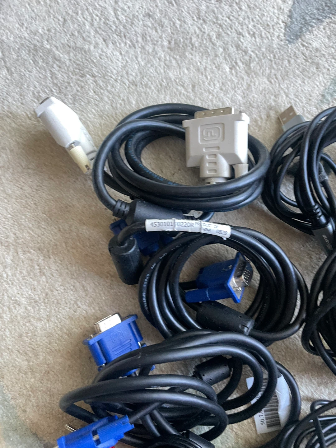 Mixed Cables & Charger Lot – RCA, VGA, DVI, Sony, Fitbit - photo 3