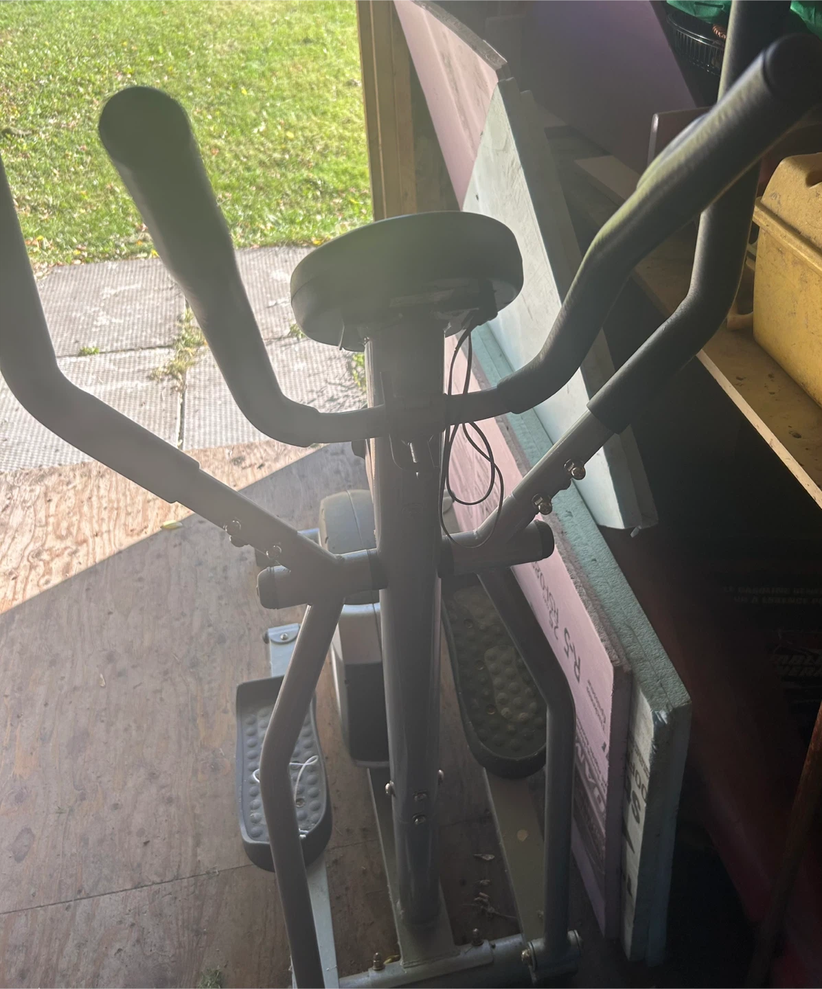 CardioStyle ET150 Elliptical Trainer - photo 2