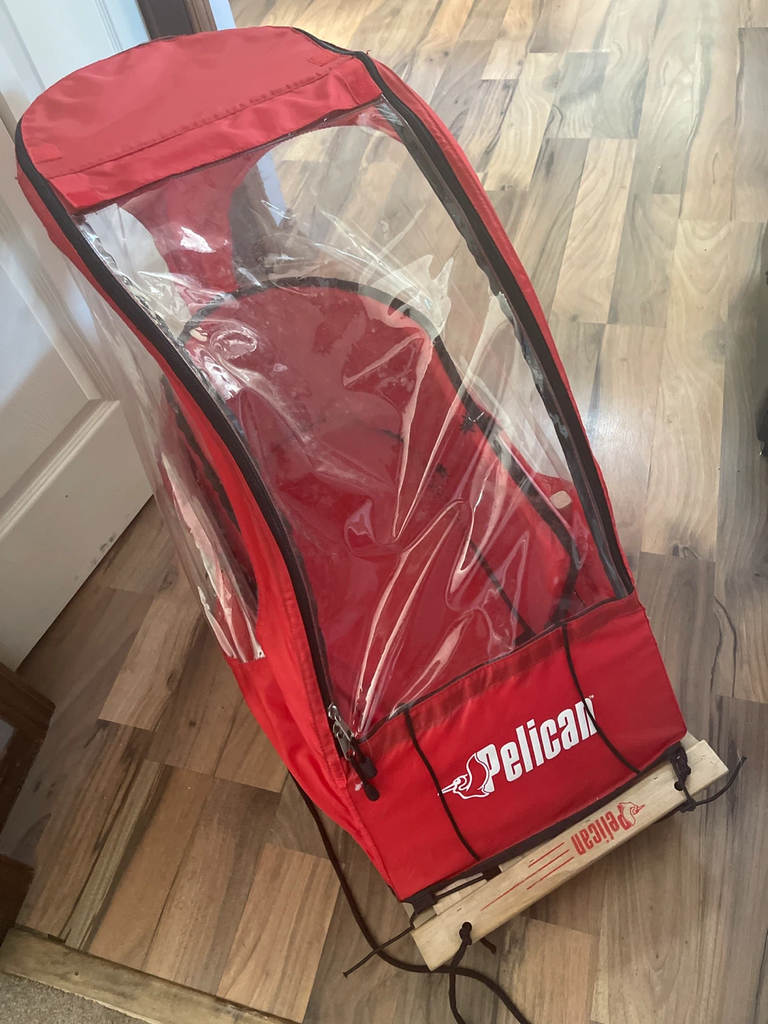Pelican Child Carrier Red