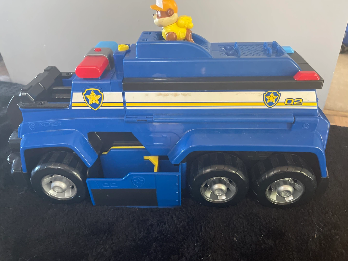 Paw Patrol Chase’s Total Team Rescue Police Truck