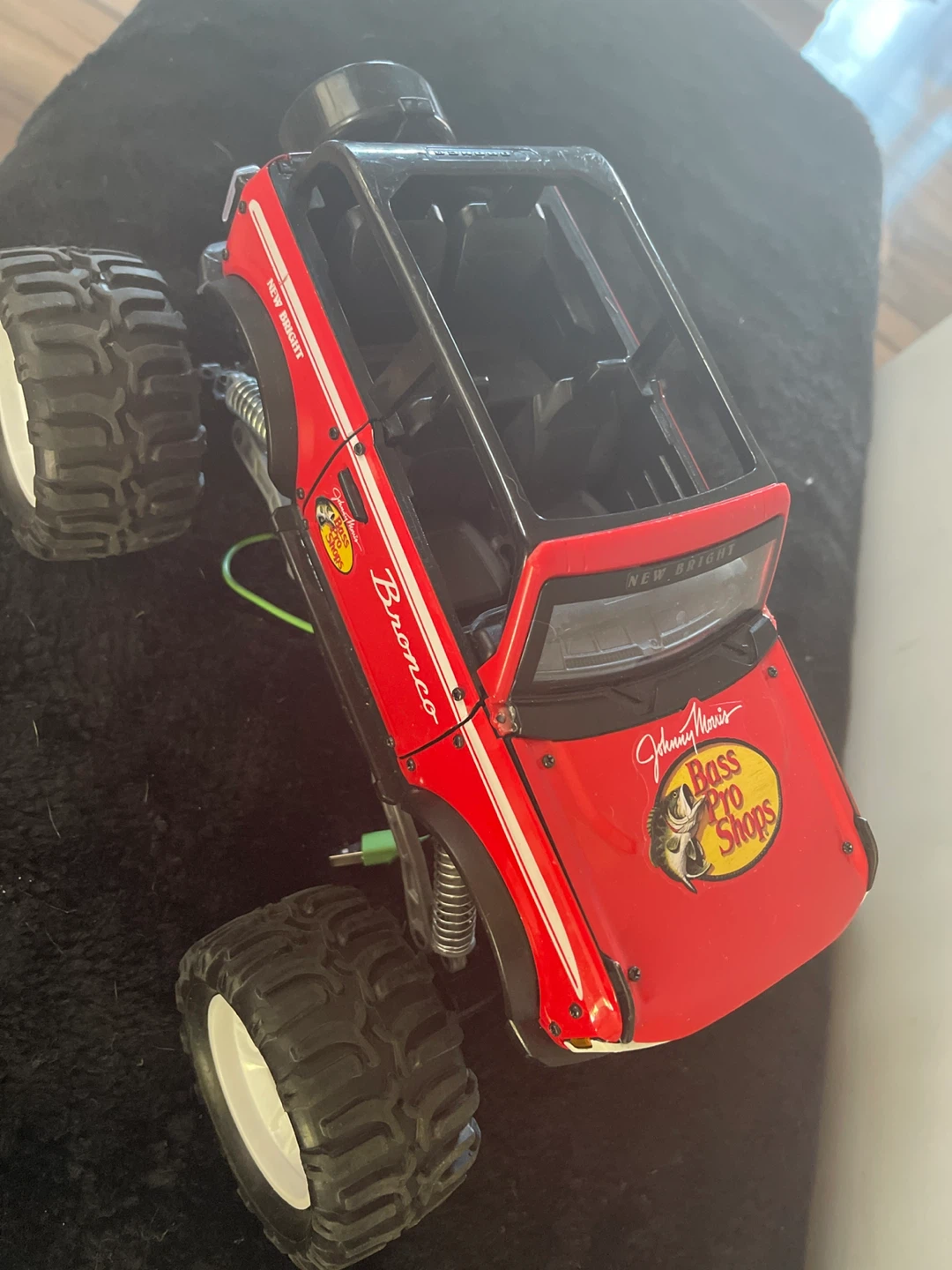 New Bright Bass Pro Shops Bronco RC Truck