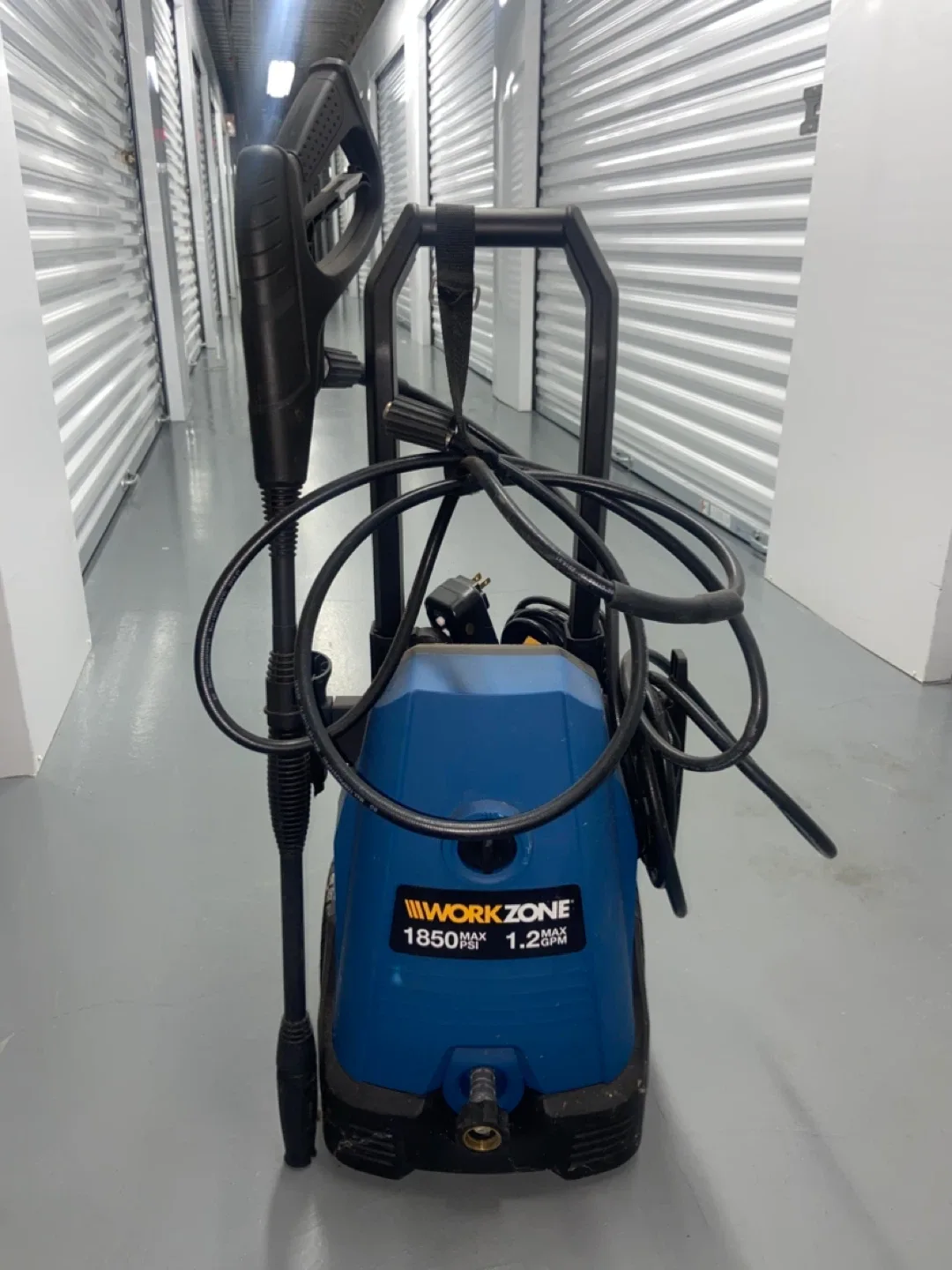 WORKZONE 1850 PSI Electric Pressure Washer image indicator(2)