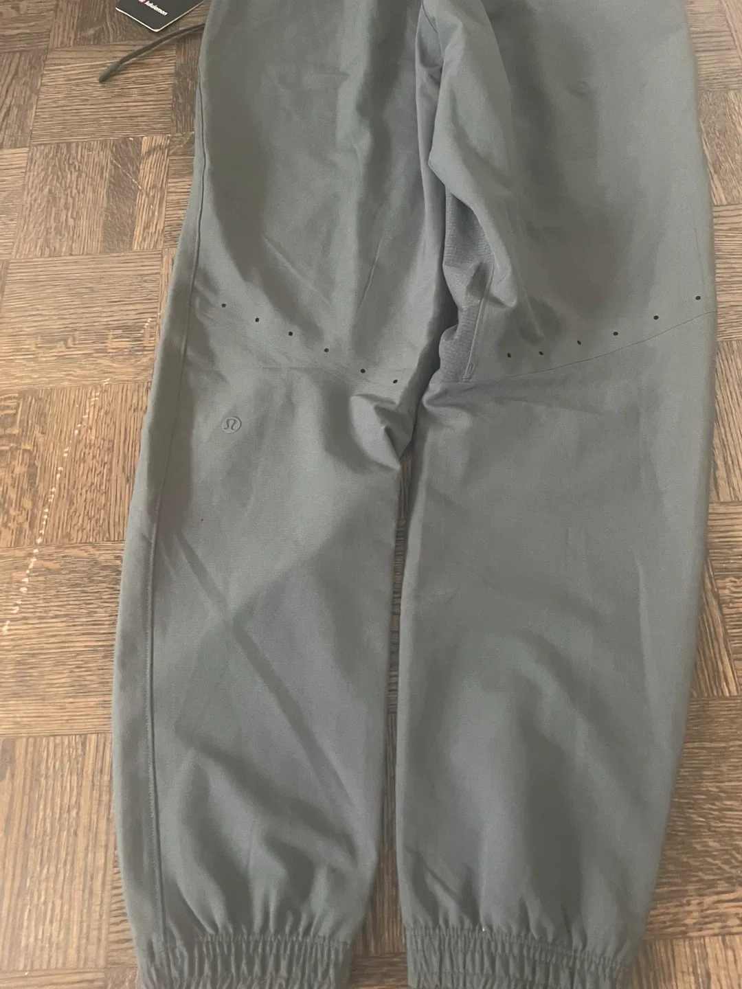 Lululemon License to Train Jogger - Size S image indicator(2)