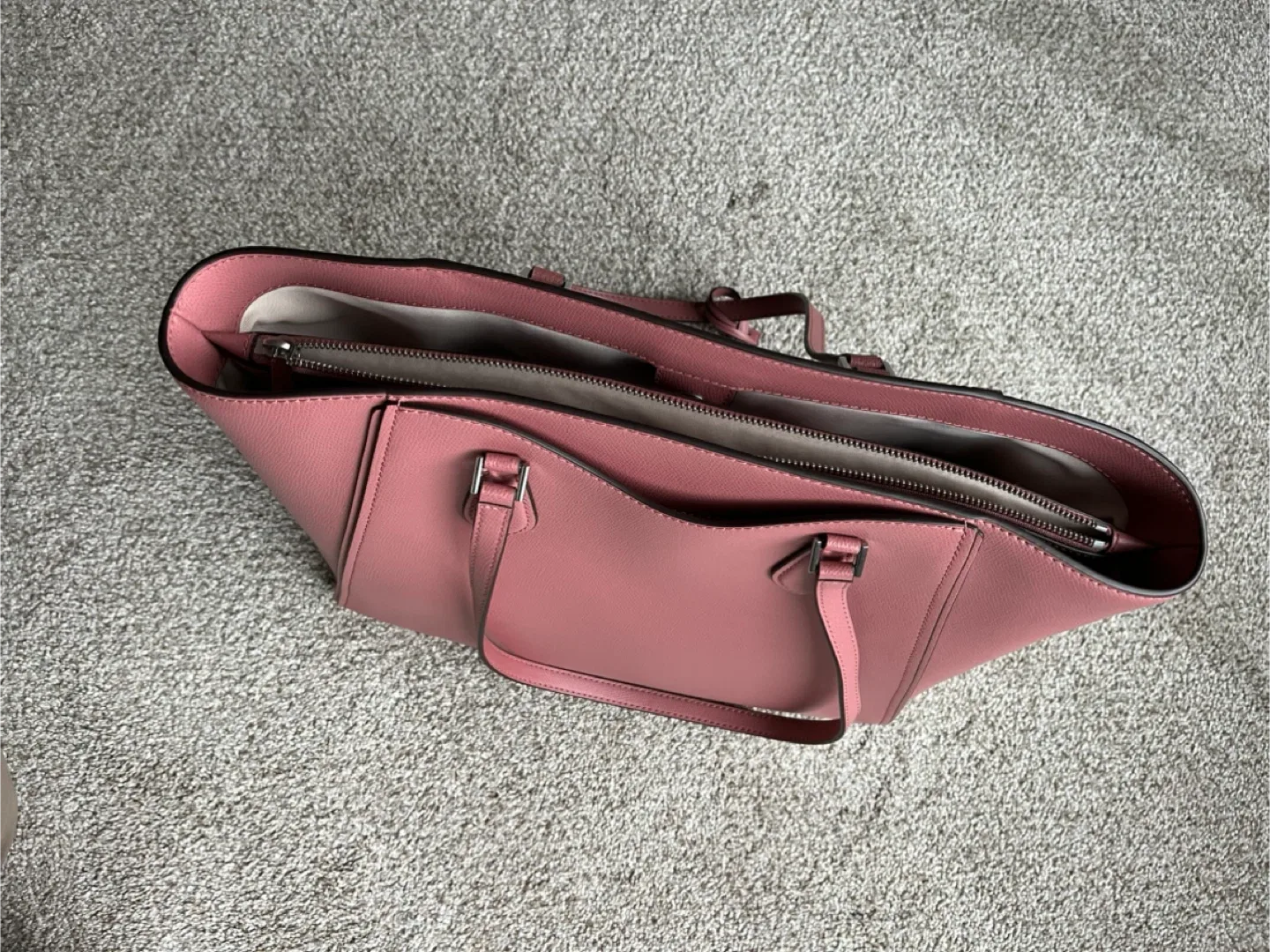 Michael Kors Pink Leather Tote Bag image indicator(5)