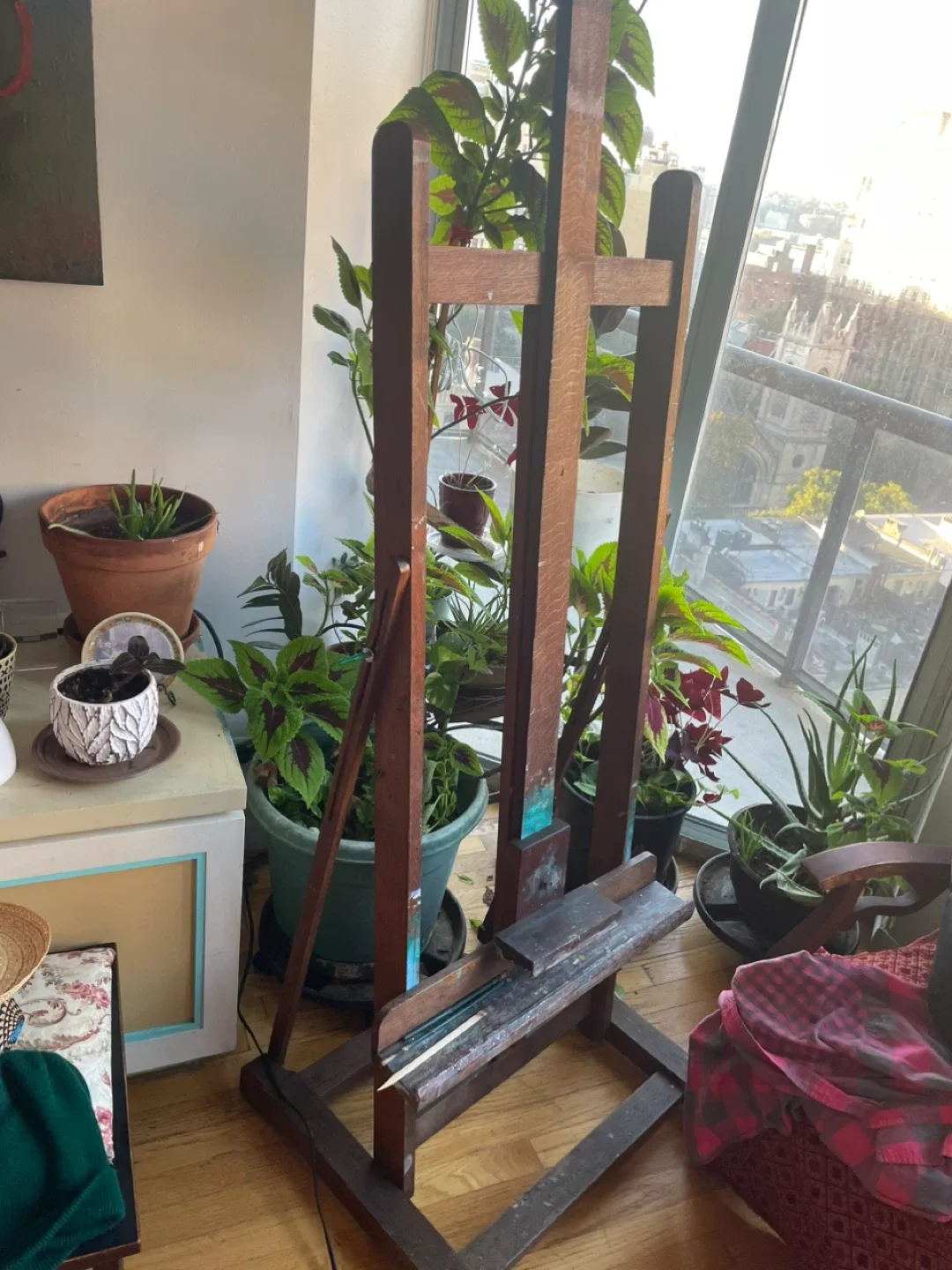 Wooden Artist Easel image indicator(3)