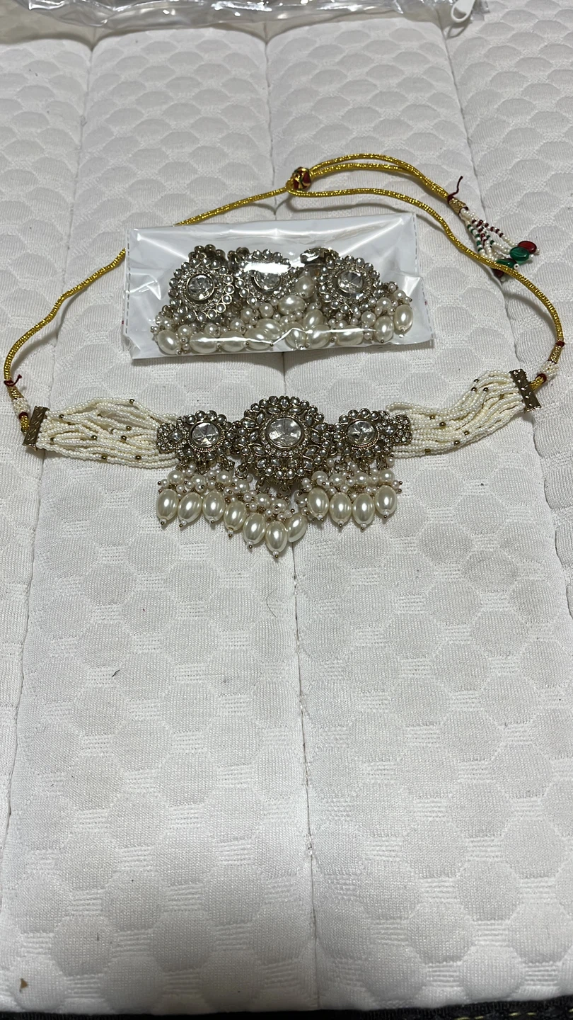 Pearl & Rhinestone Choker Necklace & Earrings Set