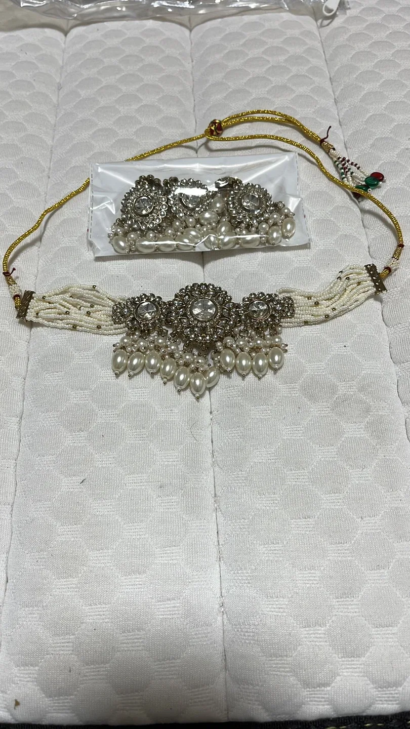 Pearl & Rhinestone Choker Necklace & Earrings Set thumbnail
