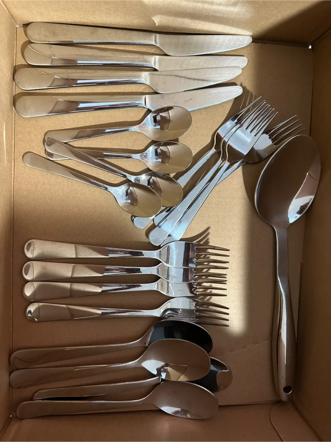 Silver Cutlery Set thumbnail