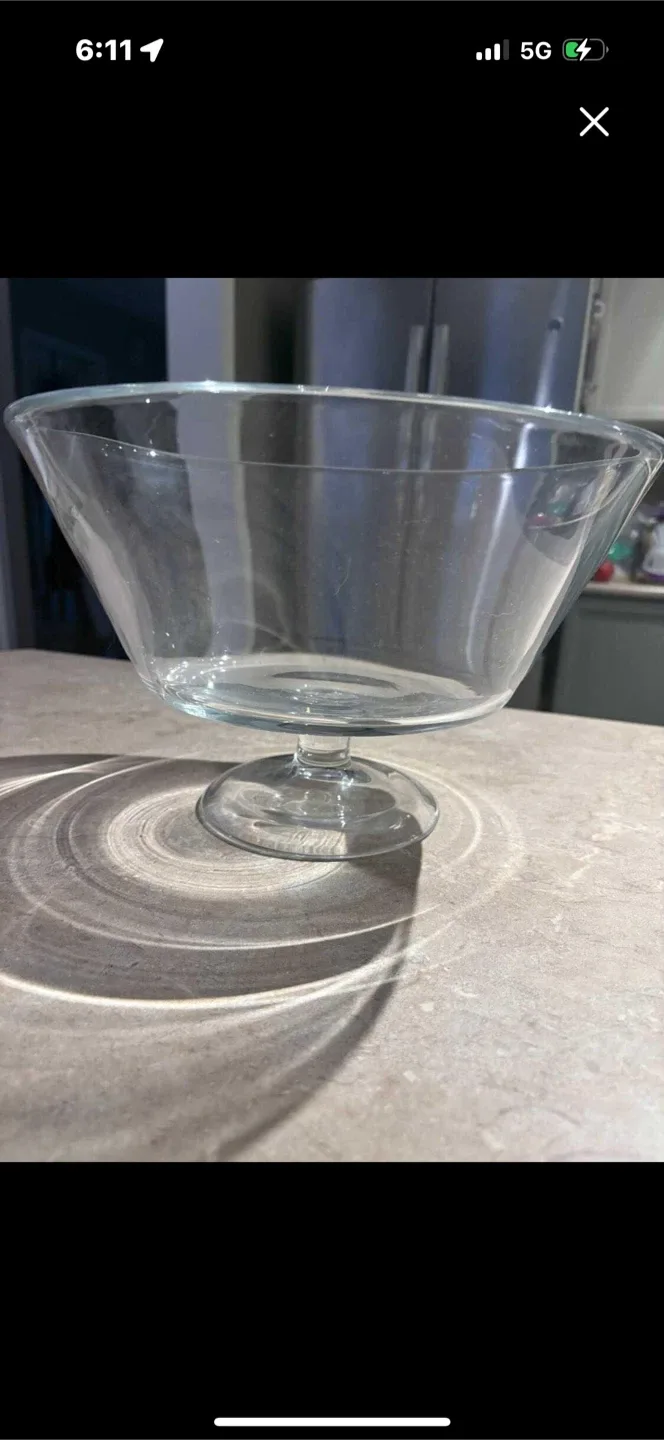 Glass Dessert Bowl thumbnail