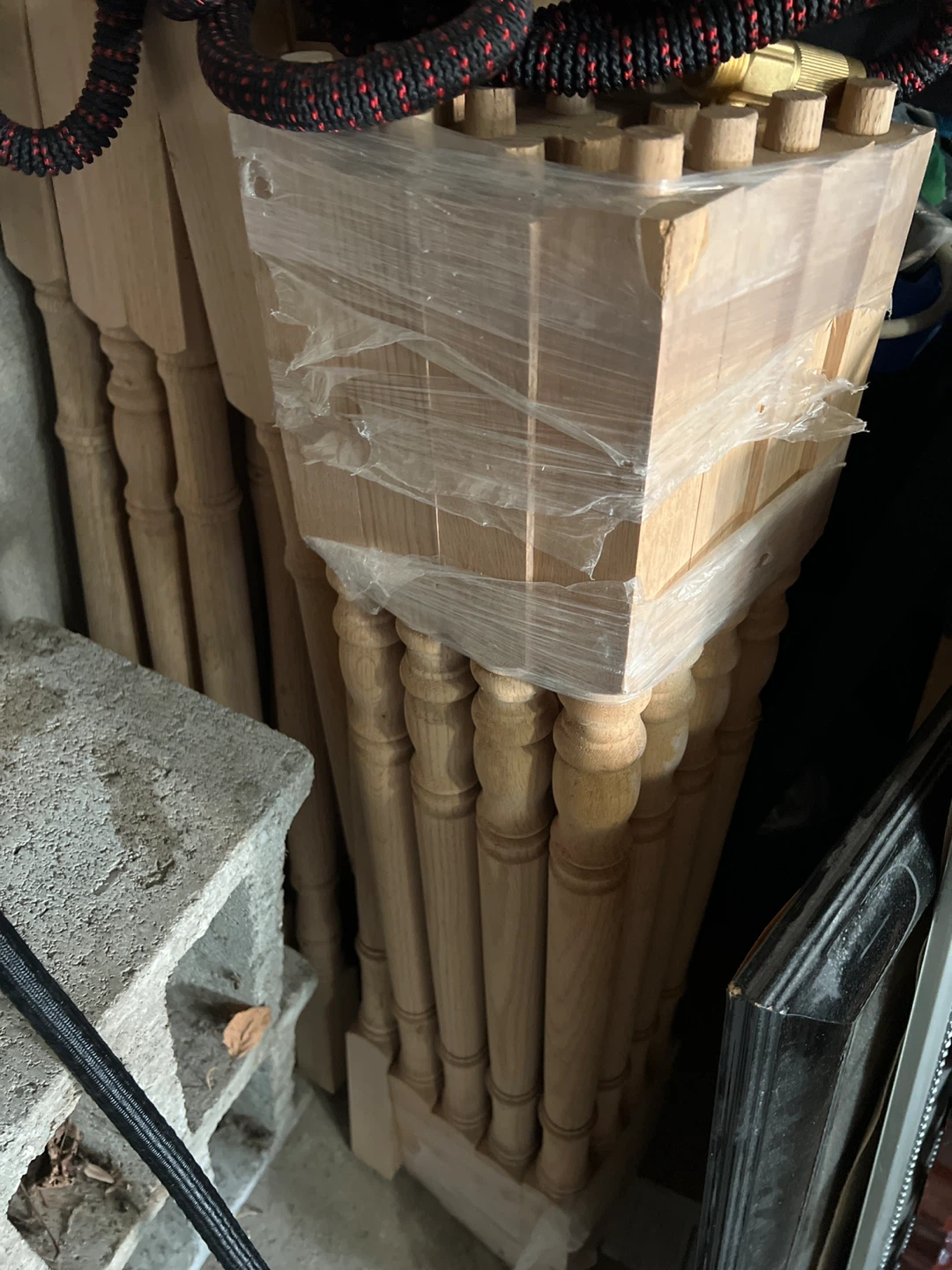 Wooden Spindle Leg - Unfinished- 30 pieces