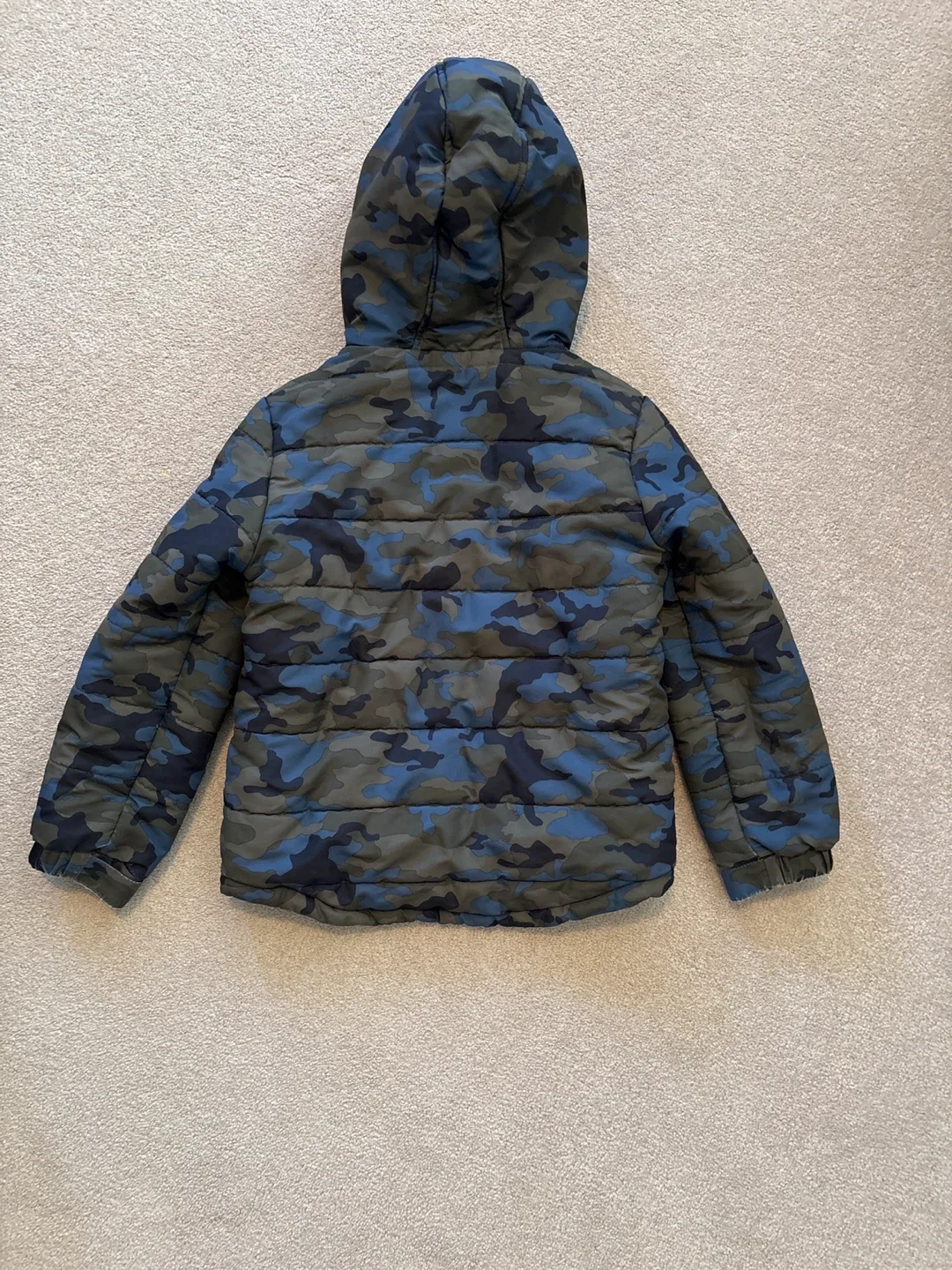 Joe Fresh Camo Puffer Jacket Size S/size 6 image indicator(3)
