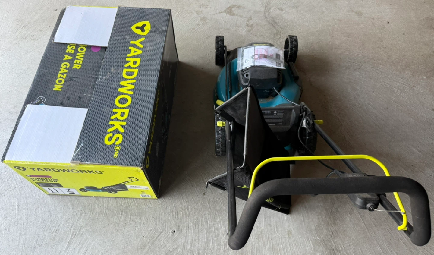 Yardworks Cordless Lawn Mower with Box - photo 3