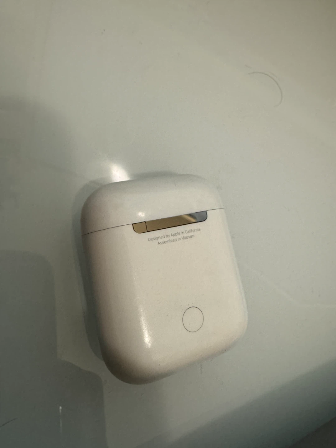 Apple AirPods 2nd Generation - photo 3