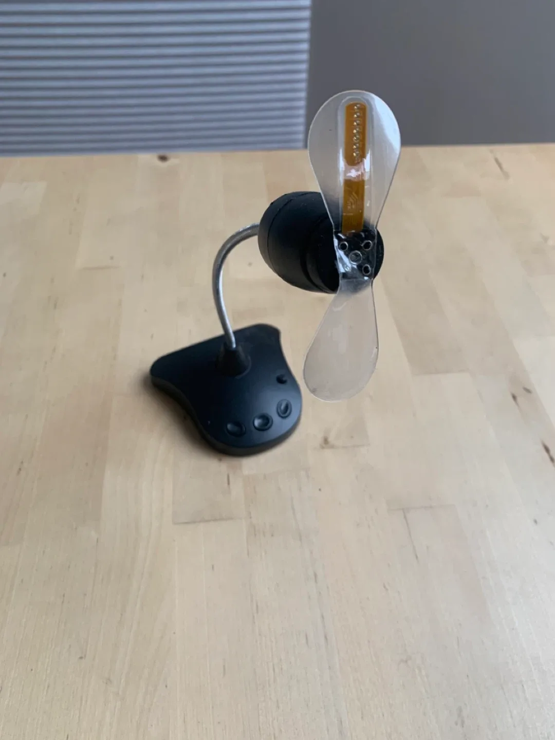 Mini USB Fan - Black thumbnail