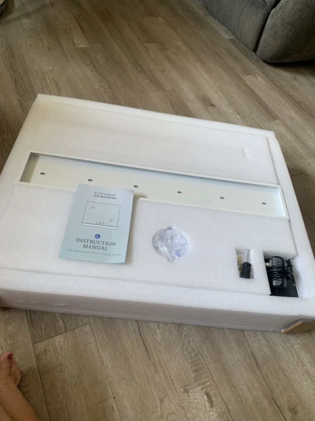 New- KOTTova Vanity Mirror with LED Lights image indicator(7)