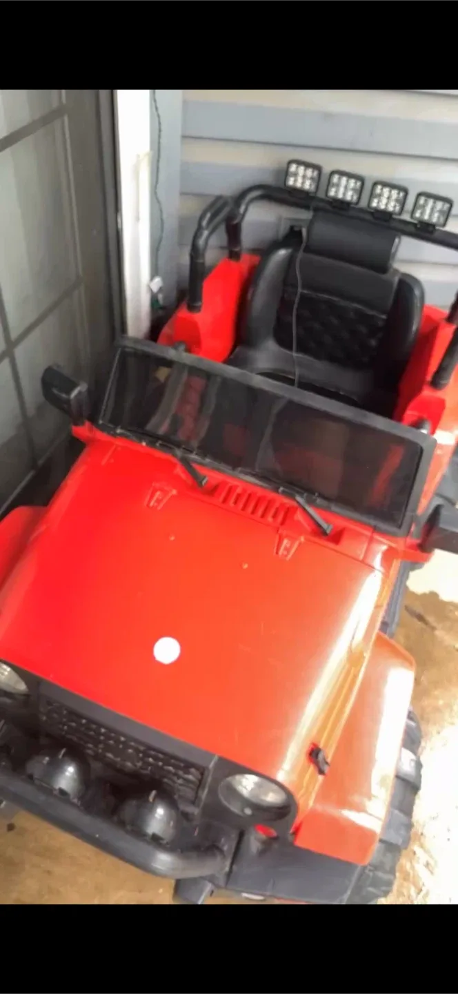 Kids Ride-On Jeep & Razor MX125 Dirt Bike image indicator(3)