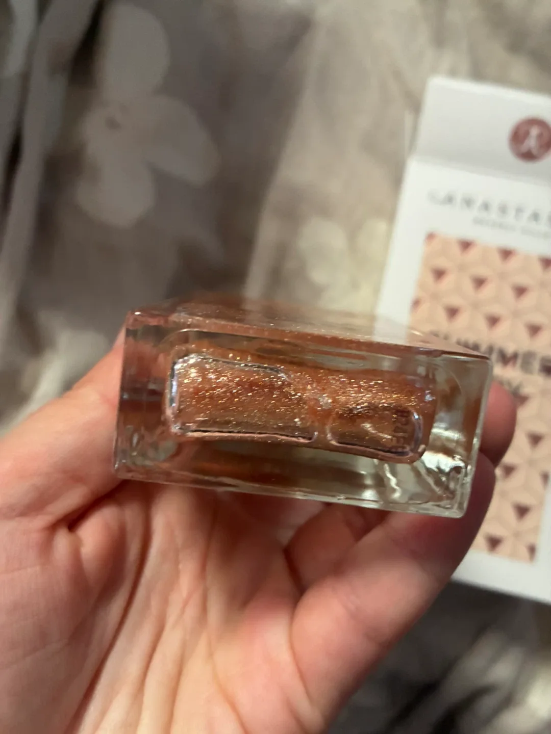 Anastasia Beverly Hills Shimmer Body Oil 1.5oz in ROSE GOLD image indicator(4)