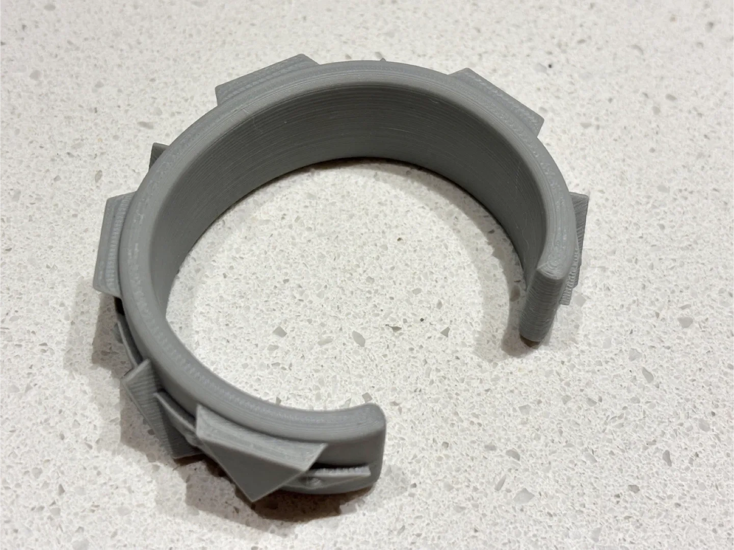 Zoey bangles from K-pop demon hunters image indicator(2)