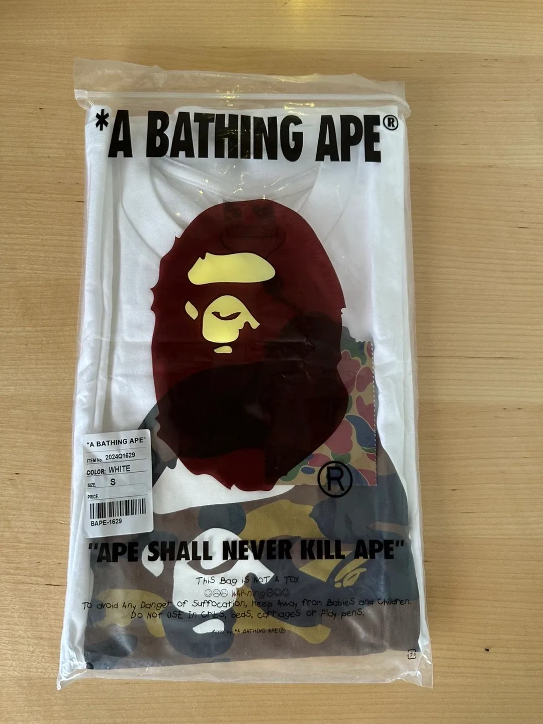 New A Bathing Ape (BAPE) White T-Shirt, Size S image indicator(3)