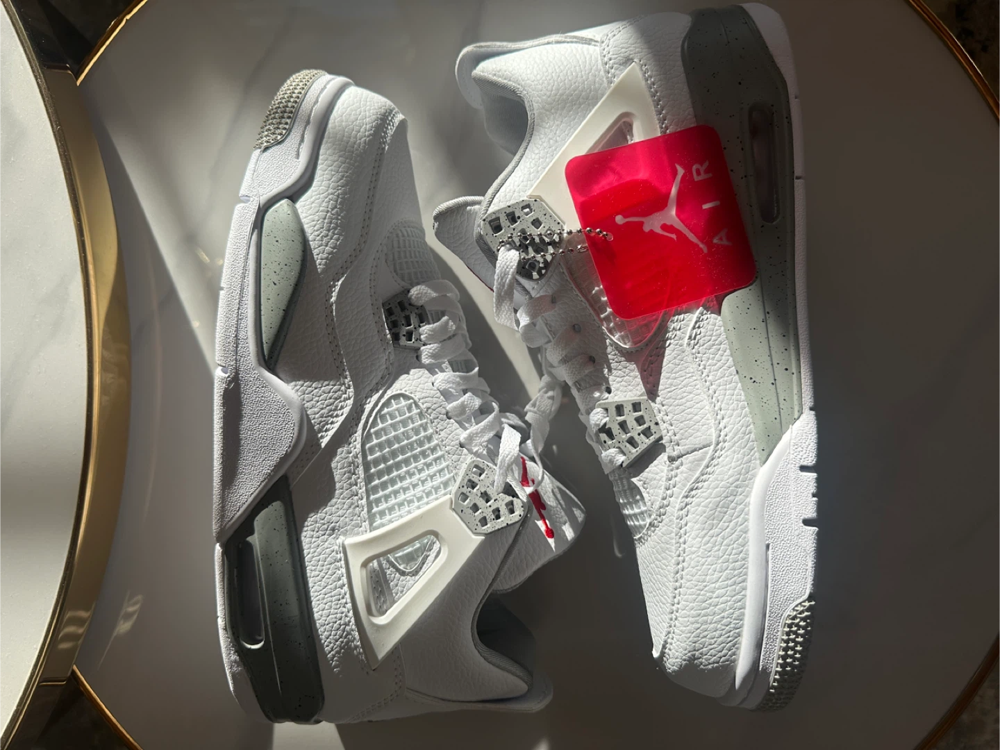 Jordan 4 Retro 'Oreo' - Size 10.5