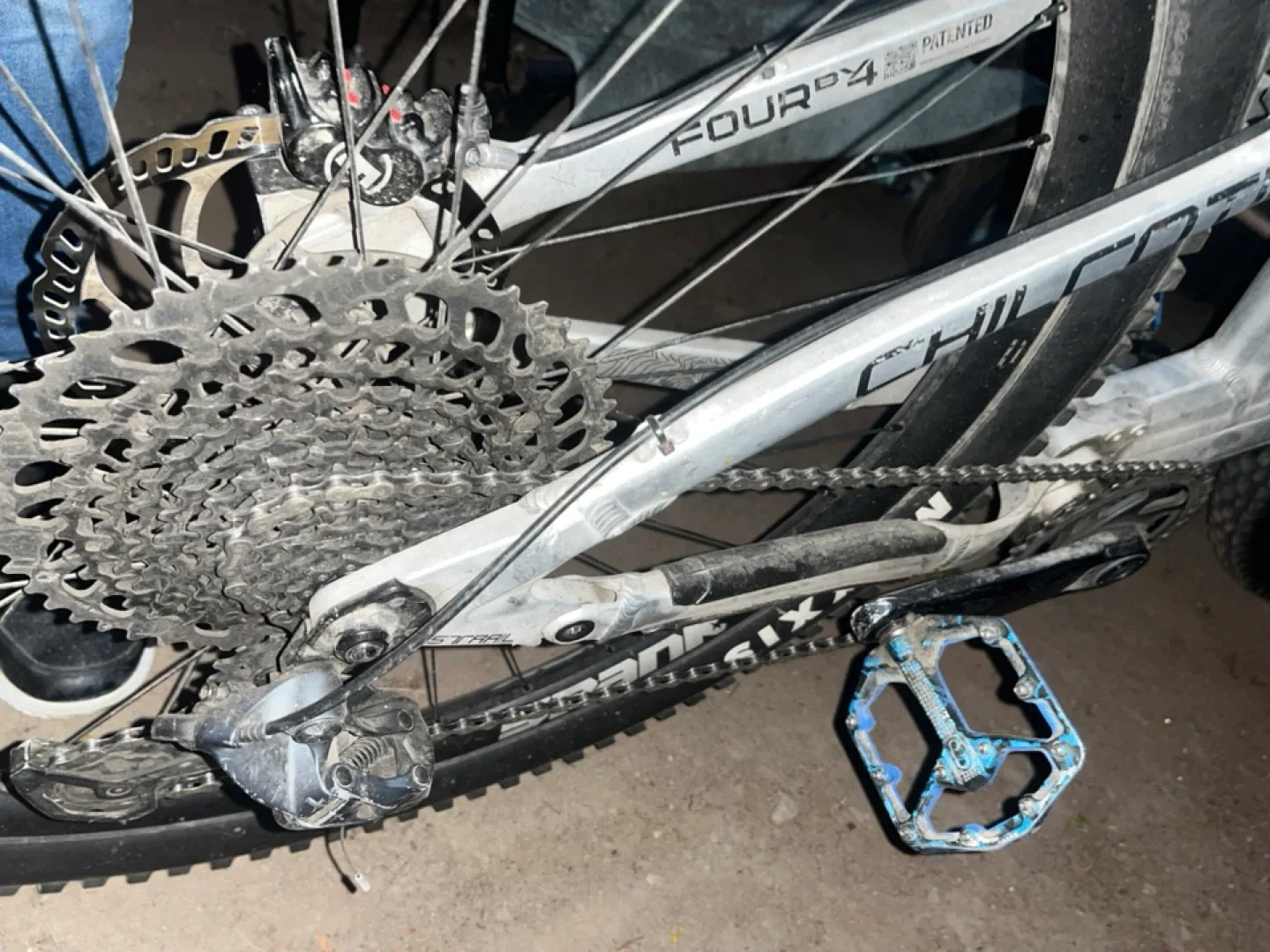 Knolly Chilcotin Mountain Bike image indicator(2)