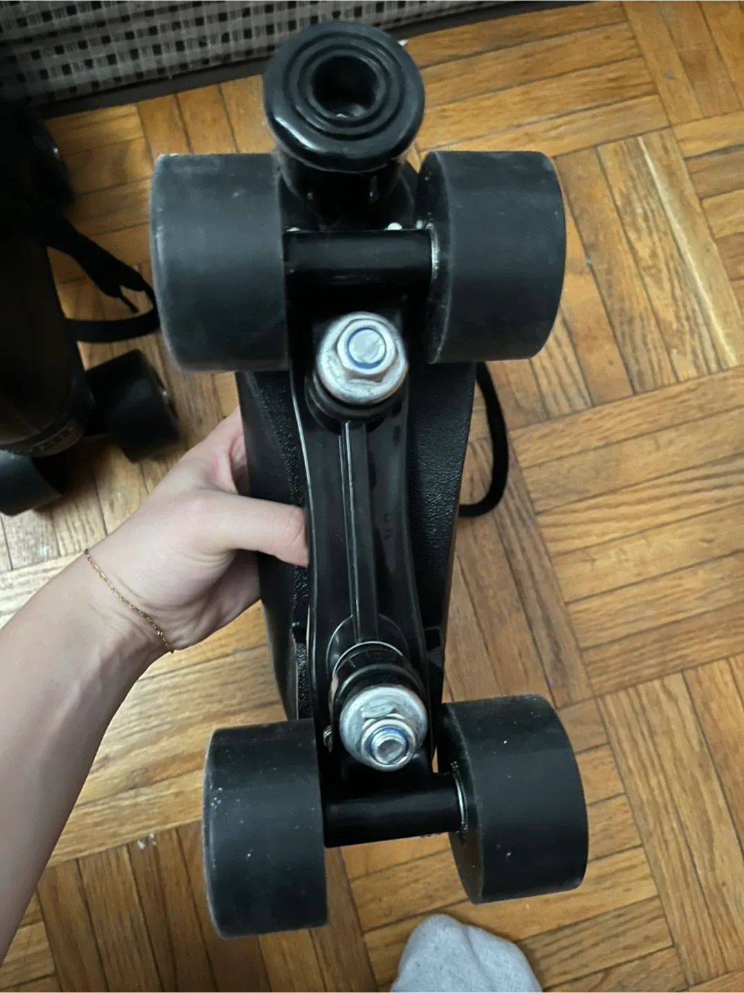 Black Roller Skates womens size 6 image indicator(5)