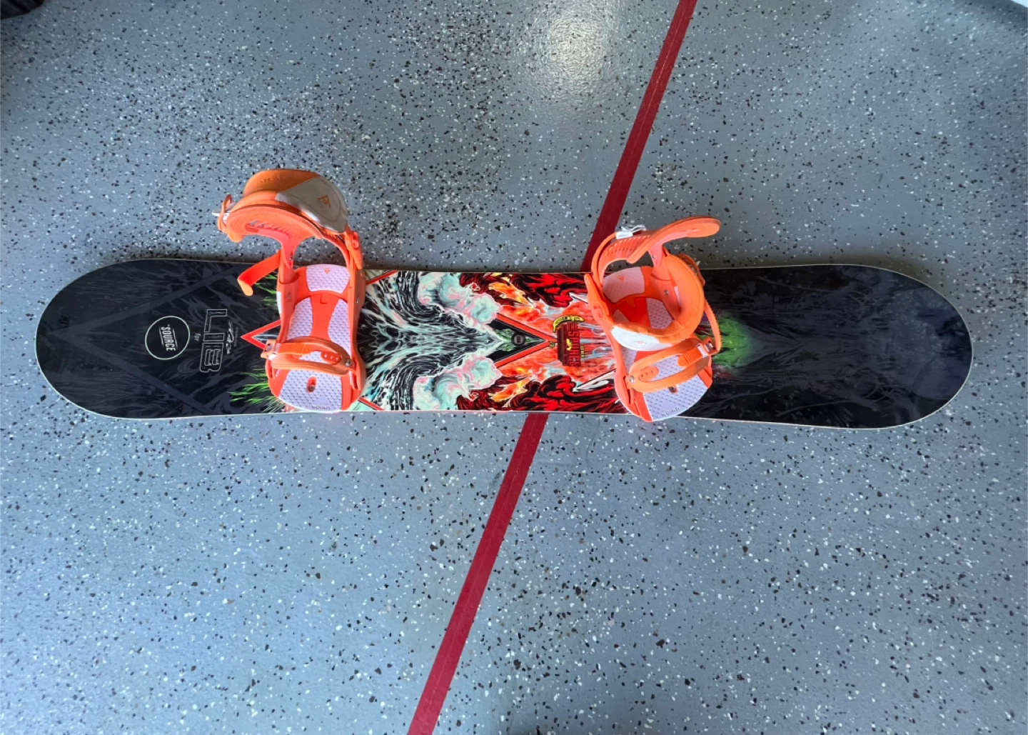 Lib Tech Snowboard w/ Bindings