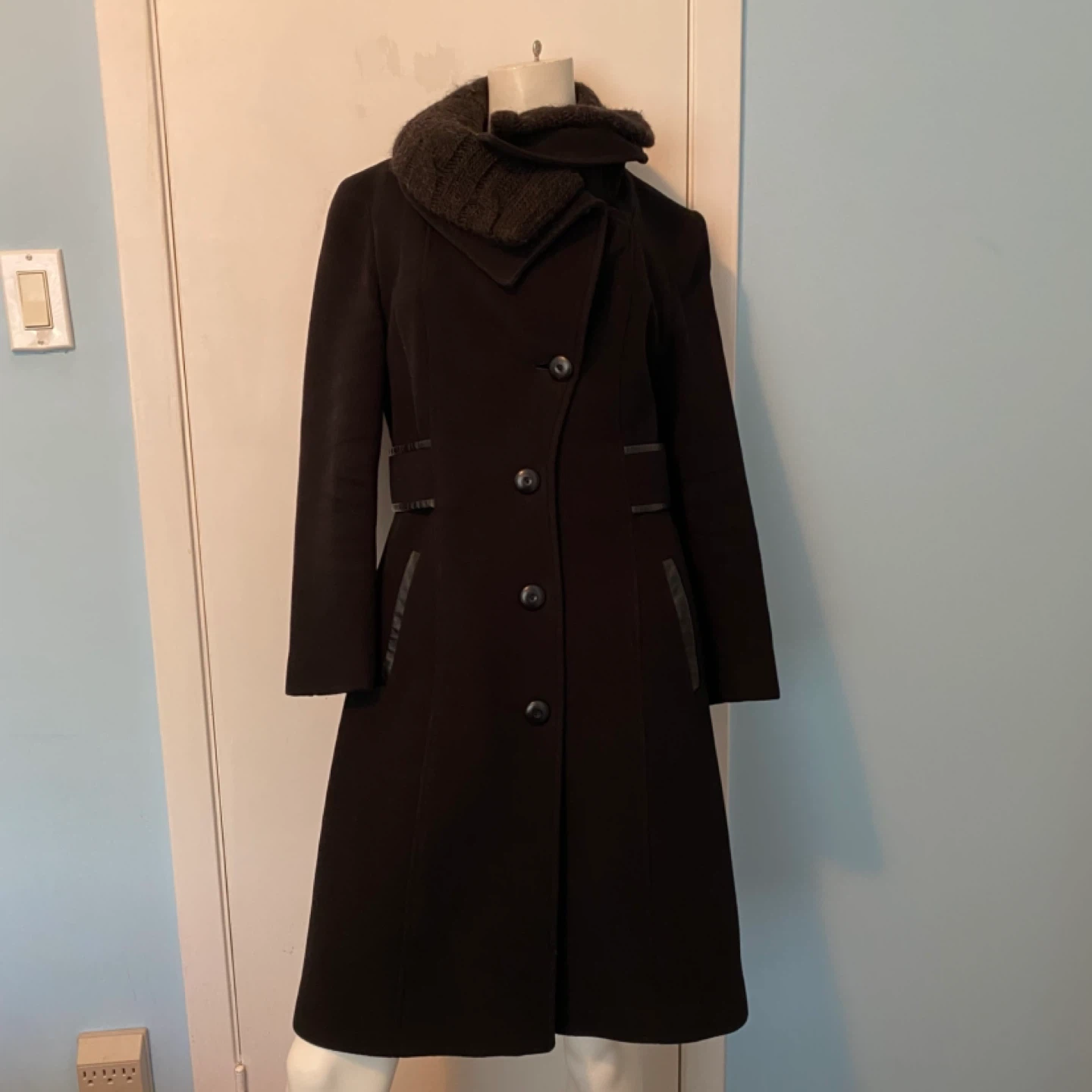 ✨ Stunning Mackage Wool-Cashmere Coat ✨ - photo 5