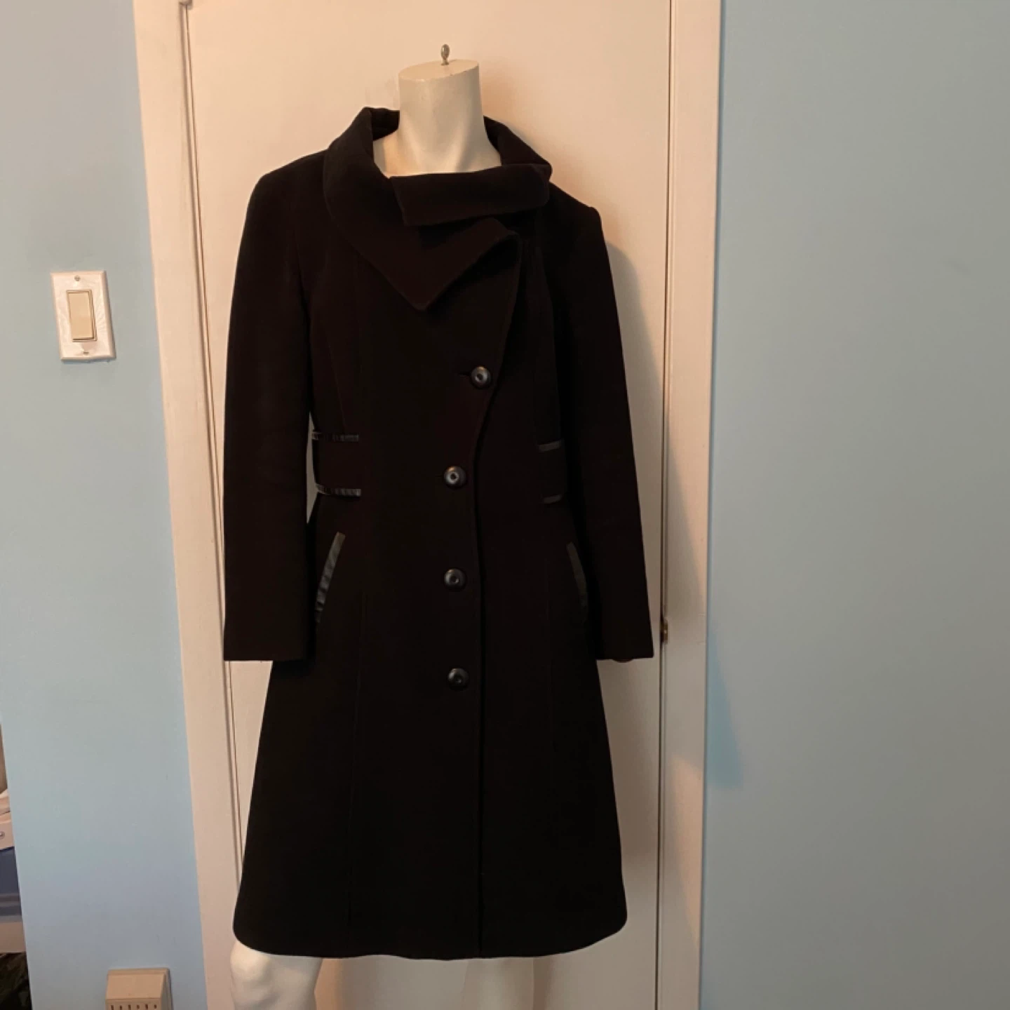 ✨ Stunning Mackage Wool-Cashmere Coat ✨ - photo 3