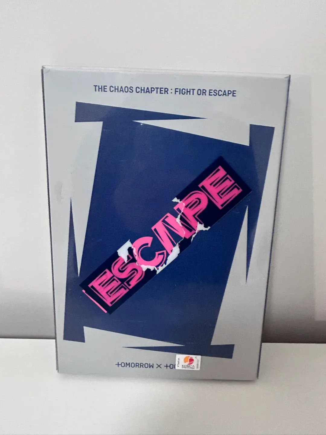 TXT The Chaos Chapter: Fight or Escape Album thumbnail