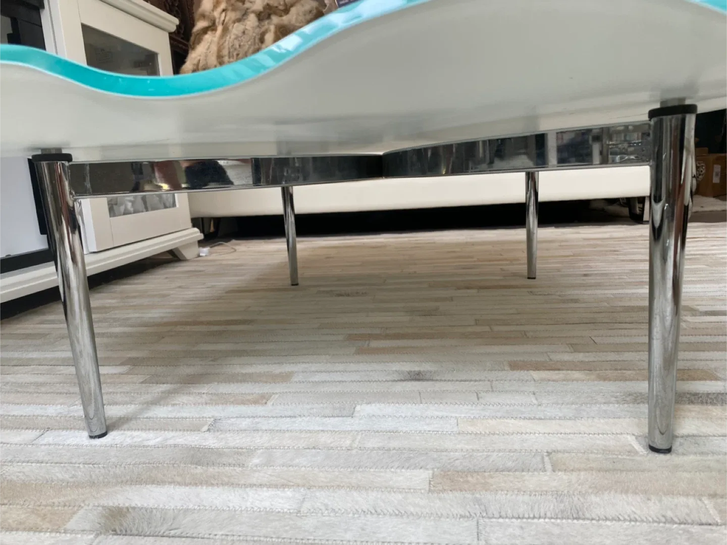 Light Blue Glass Coffee Table 36x36" image indicator(9)