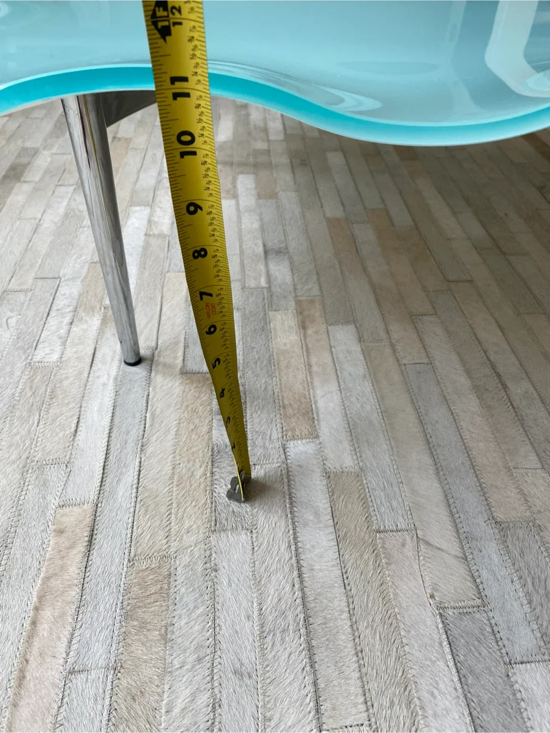 Light Blue Glass Coffee Table 36x36" image indicator(8)