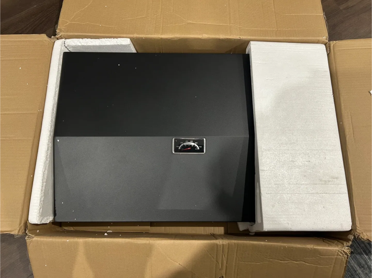 Hinged Lid for Blackstone Griddle 28 Inch - BNIB image indicator(2)